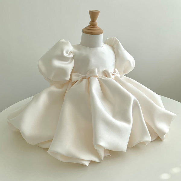 Baby's Puff Sleeves Lace Dress with Bow Cute Round Necked Gown 2 Colors