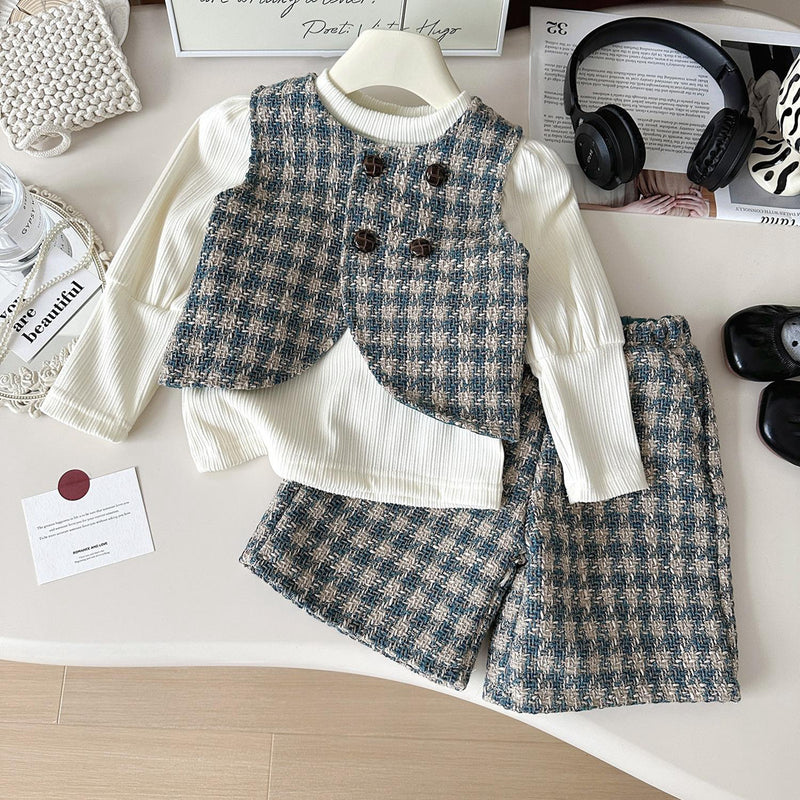 Girls' Autumn New Plaid Bottoming Shirt Vest Shorts Three-piece Set