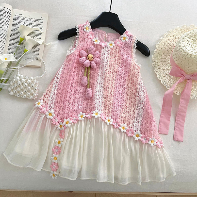 Girls' Sleeveless Summer New Hollow Flower Splicing Princess Dress