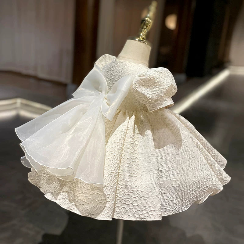 white baby dresses 0-3 months Flower Girl Toddler Baptism Dresses Girls Princess Dresses Whbm Black And White Size:3-6 Month So many beautiful details TULLE BALLGOWN