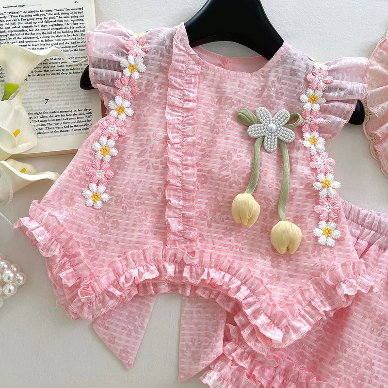 Summer Girls New Flying Sleeves Bow Shirt Lace Shorts Two-piece Suit