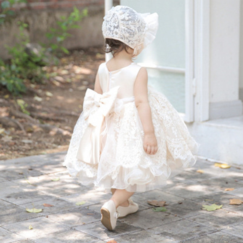 New Children's Princess Style Clothing Girl's Bow Embroidery Beaded Wear  Stage Performance Dress - China Kids Clothes and Kids Wear price |  Made-in-China.com