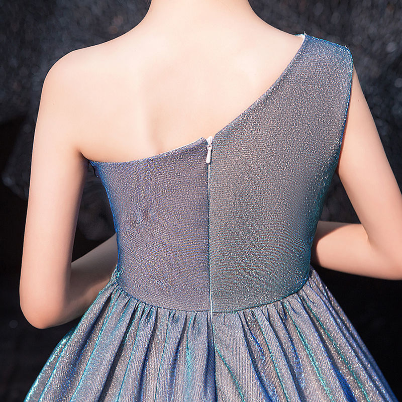 Elegant Girl Catwalk One-shoulder Piano Performance Evening Dress