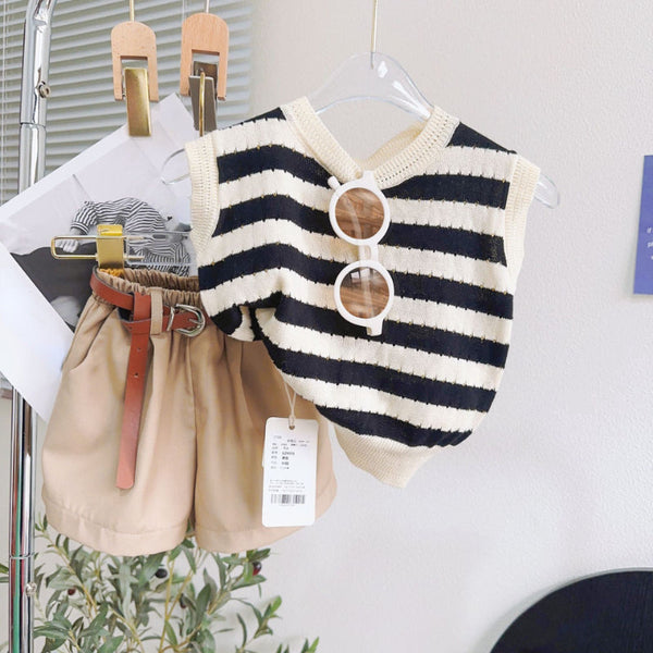 Cute Girls Black and White Casual Sweater Shorts Two-piece Set
